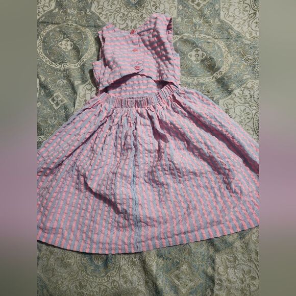 Girl's 4-5 Years Lot of 6 Pieces Skirt Dress Hat T-shirt Jumpsuit - Picture 4 of 16